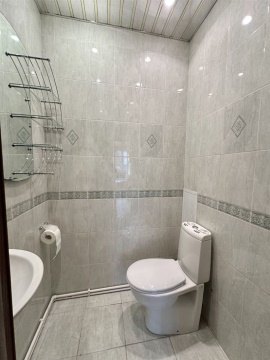 3-к квартира, 4/25 эт., 138м²