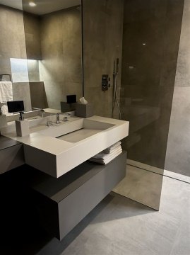 2-к квартира, 4/15 эт., 69м²