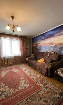 2-к квартира, 5/5 эт., 42м²