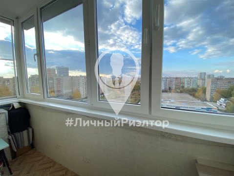 2-к квартира, 9/10 эт., 54м²