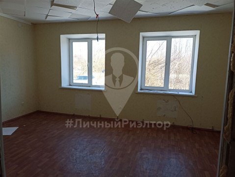 3-к квартира, 1/1 эт., 88м²